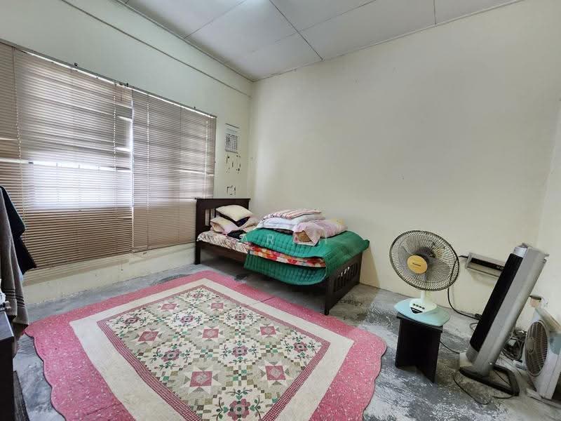 Flat for Sale at Seri Ria - Farah Hanan - Bedroom - PropertyGuru.com.my