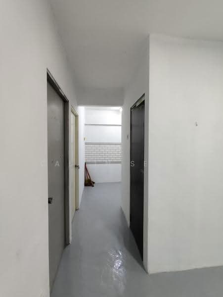 Apartment for Rent at Puncak Erskine - Calvin Seah - Corridor - PropertyGuru.com.my