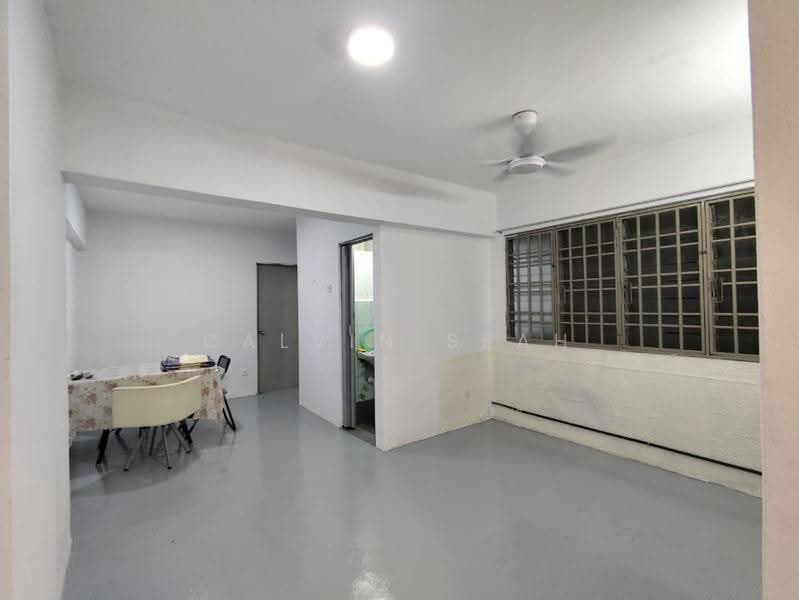 Apartment for Rent at Puncak Erskine - Calvin Seah - Living Room - PropertyGuru.com.my