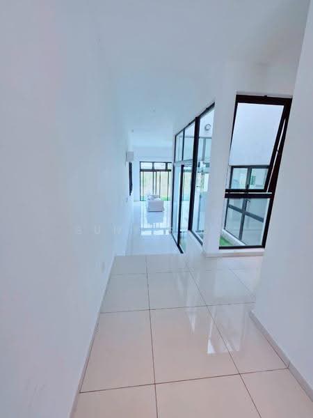 2-storey Terraced House for Rent in Sunway Iskandar (Iskandar Puteri (Nusajaya)) - Suny Sior - Corridor - PropertyGuru.com.my