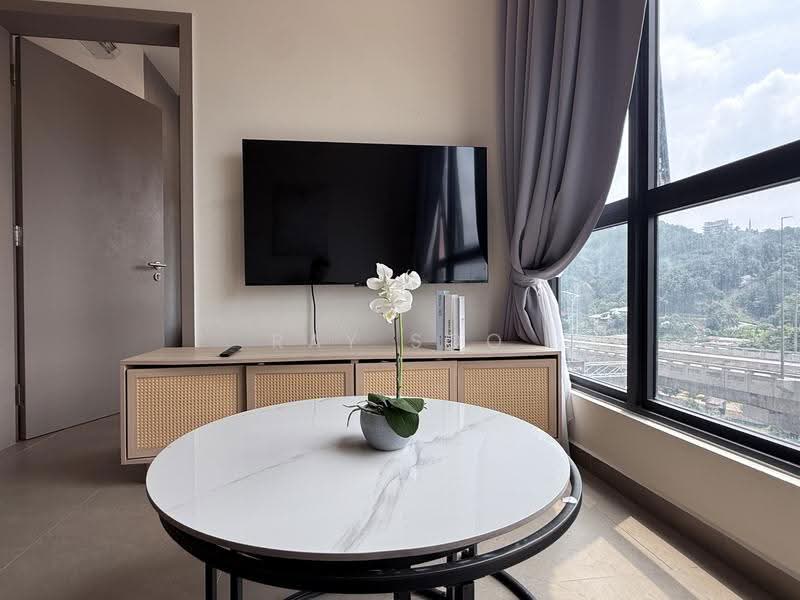 Kediaman Servis untuk Disewa di Mossaz @ Empire City - Ray Soo - Living Room - PropertyGuru.com.my