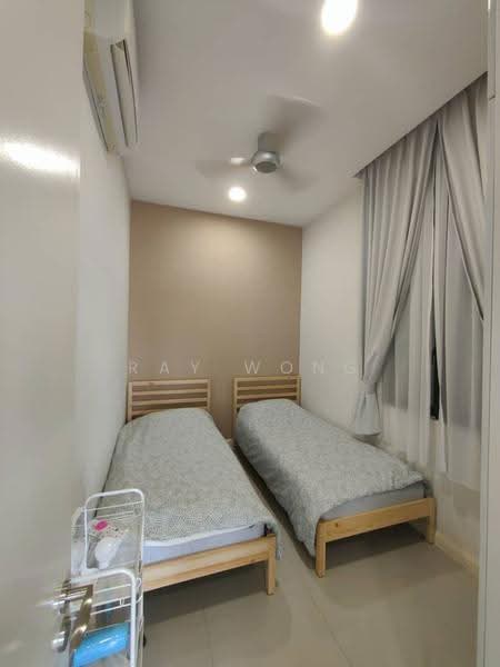 Kediaman Servis untuk Disewa di D'Pristine - Ray Wong - Bedroom - PropertyGuru.com.my
