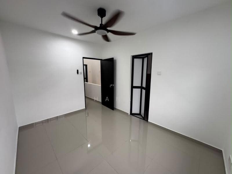 Rumah Teres 2-Tingkat untuk Dijual di Taman Sri Muda (Shah Alam) - Hana Zaini - Interior - PropertyGuru.com.my
