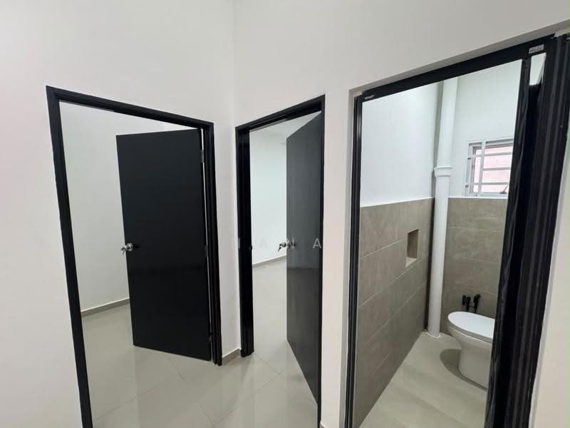 Rumah Teres 2-Tingkat untuk Dijual di Taman Sri Muda (Shah Alam) - Hana Zaini - Interior - PropertyGuru.com.my