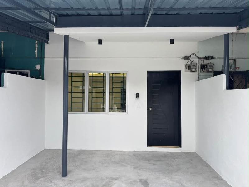 Rumah Teres 2-Tingkat untuk Dijual di Taman Sri Muda (Shah Alam) - Hana Zaini - PropertyGuru.com.my
