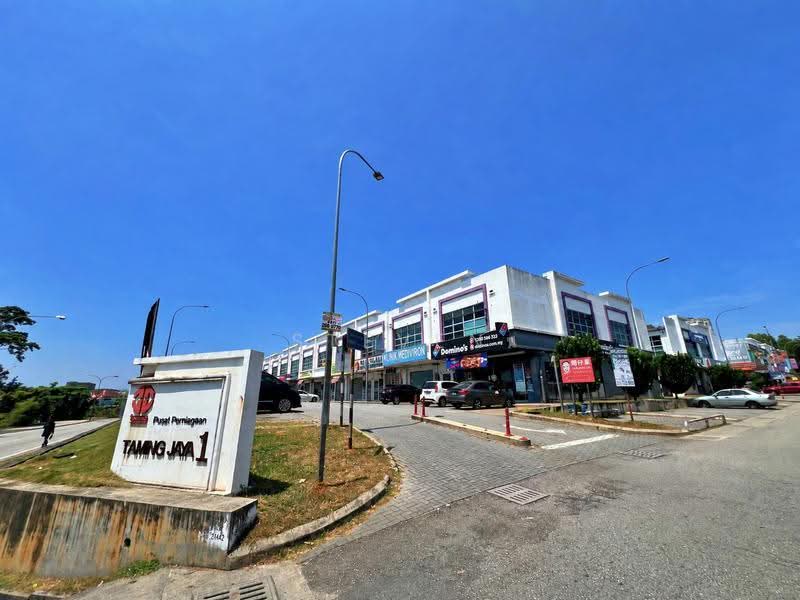 Kedai untuk Dijual di Taman Taming Jaya (Balakong) - Steven Tung - Exterior - PropertyGuru.com.my