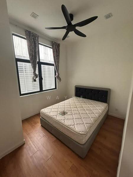 Kediaman Servis untuk Dijual di KU Suites - Wayne Yap - Bedroom - PropertyGuru.com.my