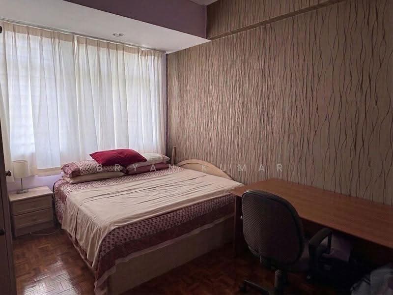 Kondominium untuk Dijual di Bayu Angkasa - Bryan Kumar - Bedroom - PropertyGuru.com.my