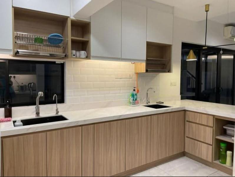 3-storey Terraced House for Sale in Mutiara Bukit Jalil (Bukit Jalil) - LOW WK - Kitchen - PropertyGuru.com.my