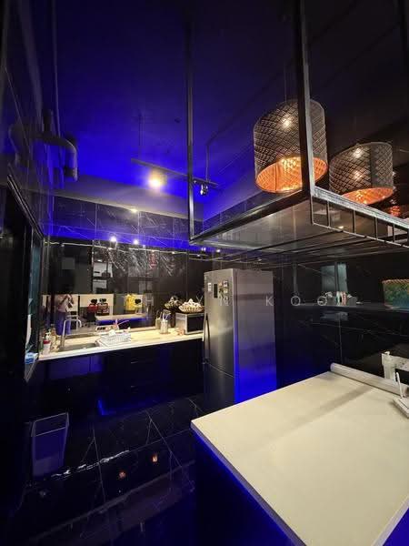 Office for Rent in KLCC (KL City Centre) - Cathryn Koo - Kitchen - PropertyGuru.com.my