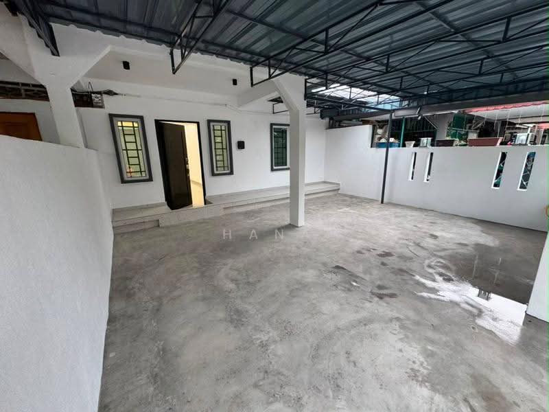 Rumah Teres 1-Tingkat untuk Dijual di Taman Sentosa (Klang) - Hana Zaini - Exterior - PropertyGuru.com.my
