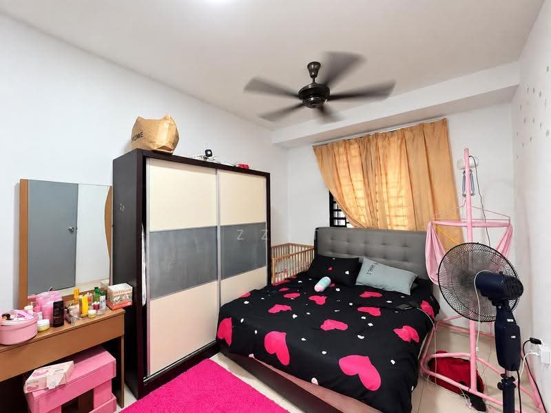 1-storey Terraced House for Sale in Kuantan (Pahang) - Izzat Azman - Bedroom - PropertyGuru.com.my