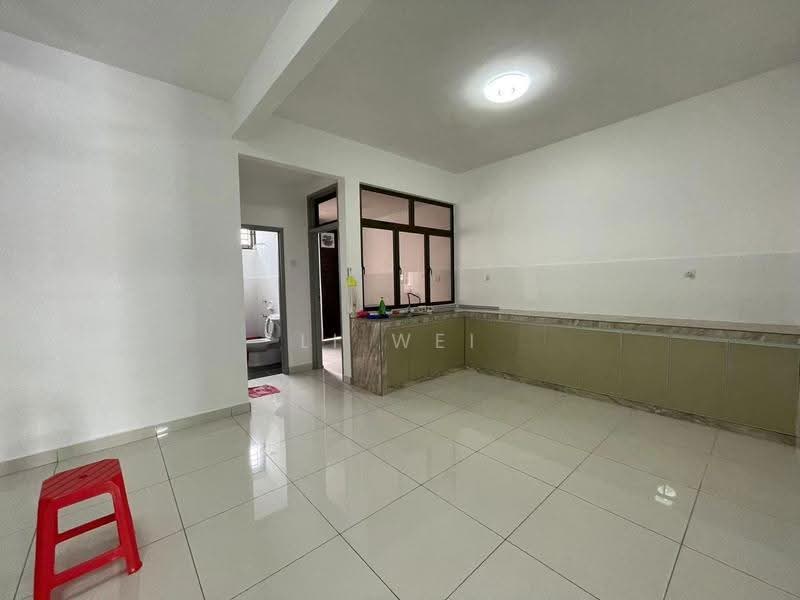 Rumah Teres 2-Tingkat untuk Disewa di Skudai (Johor) - Li Wei - Kitchen - PropertyGuru.com.my