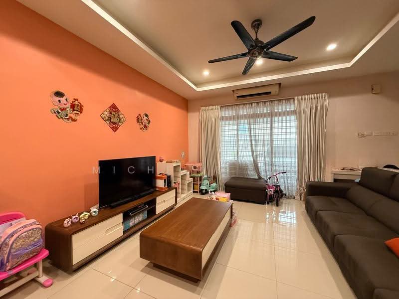 2-storey Terraced House for Sale in Kemuning Utama (Shah Alam) - Michelle Boh - Living Room - PropertyGuru.com.my