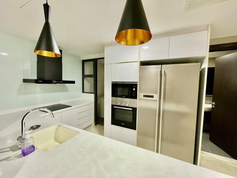 Service Residence for Rent at Serviced Residence @ KL Trillion - Jamie Yong - Kitchen - PropertyGuru.com.my