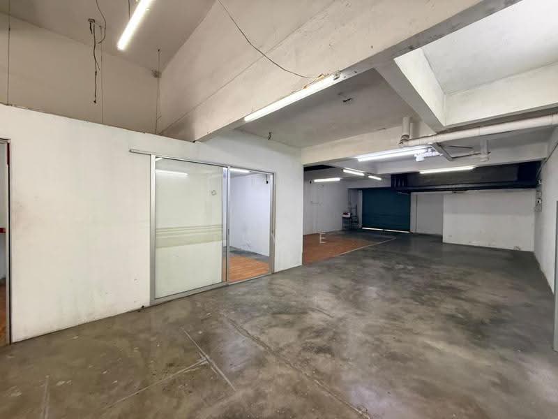 Shop for Rent in Taman Pusat Kepong (Kepong) - Coyee Wong - Interior - PropertyGuru.com.my
