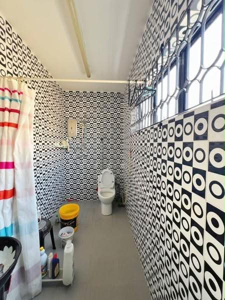 Rumah Berkembar untuk Dijual di Taman Iskandar (Johor Bahru) - Ask Hon - Bathroom - PropertyGuru.com.my