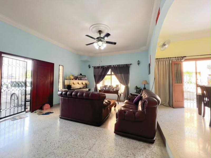 Rumah Berkembar untuk Dijual di Taman Iskandar (Johor Bahru) - Ask Hon - Living Room - PropertyGuru.com.my