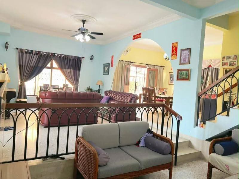 Rumah Berkembar untuk Dijual di Taman Iskandar (Johor Bahru) - Ask Hon - Living Room - PropertyGuru.com.my