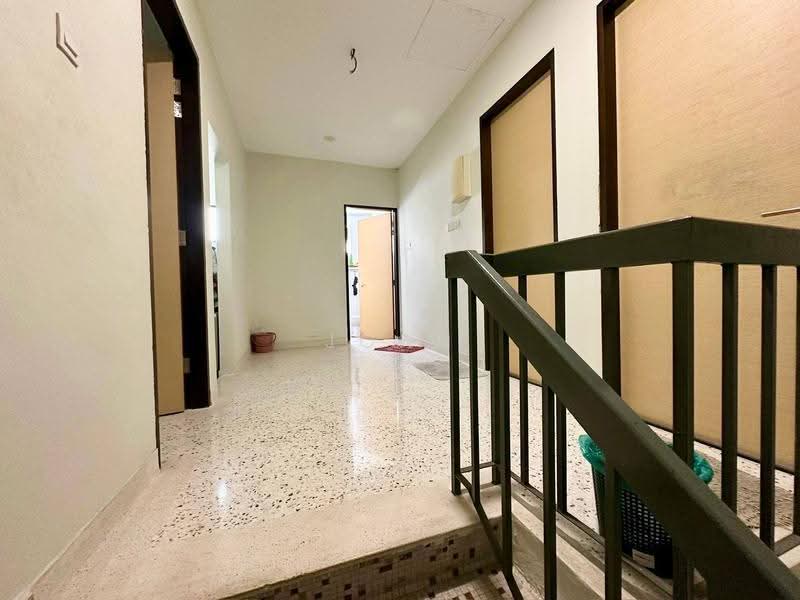 Semi-Detached House for Sale in Johor Bahru (Johor) - Joan Chia - Corridor - PropertyGuru.com.my