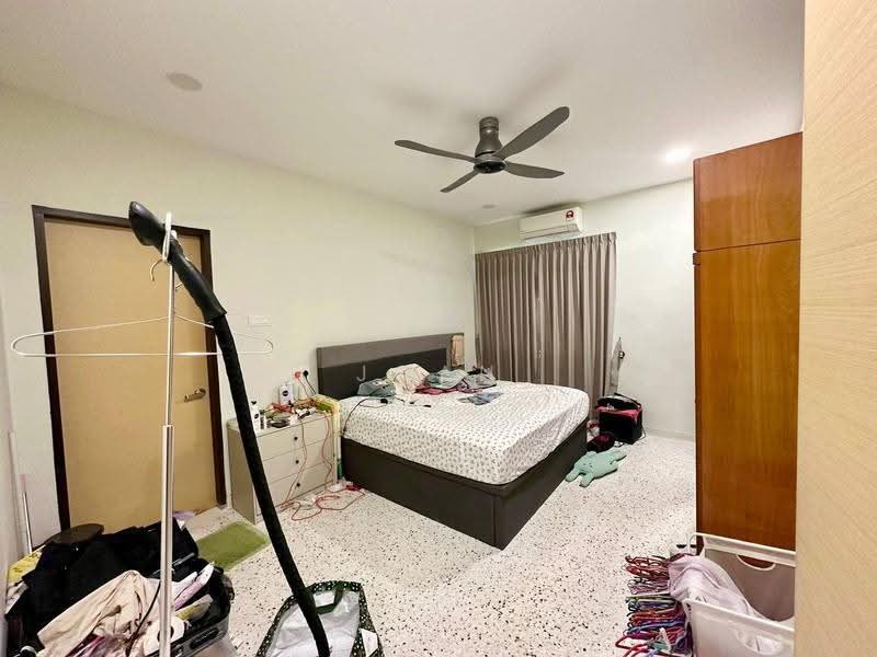 Semi-Detached House for Sale in Johor Bahru (Johor) - Joan Chia - Bedroom - PropertyGuru.com.my