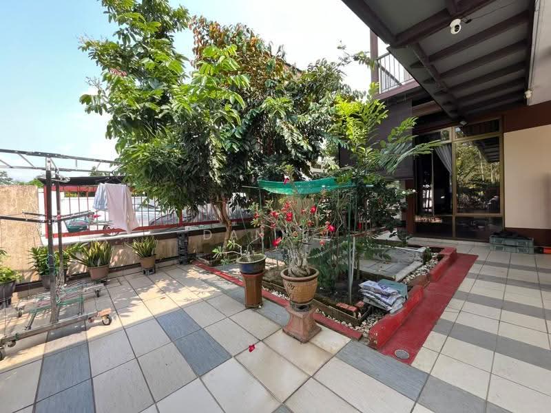 Rumah Kluster untuk Dijual di Setia Tropika (Johor Bahru) - Daniel Yong - Exterior - PropertyGuru.com.my