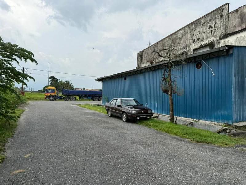 Shop for Sale in Taman Sri Larut (Simpang) - Ivan Tai - PropertyGuru.com.my