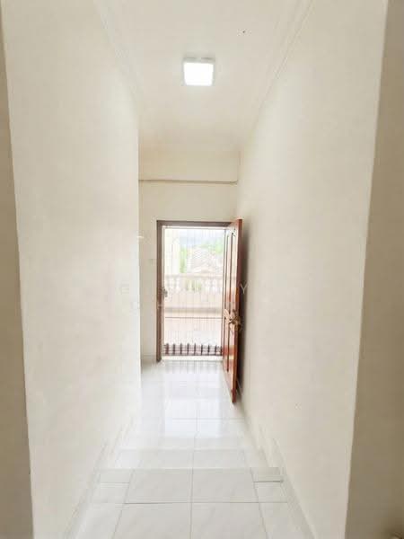 Condominium for Sale at Puncak Athenaeum - Geralyn Chionh - Entrance - PropertyGuru.com.my