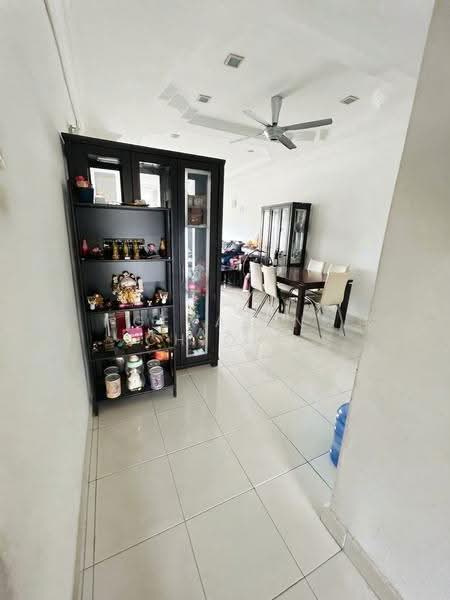Condominium for Sale at Puncak Athenaeum - Geralyn Chionh - Living Room - PropertyGuru.com.my