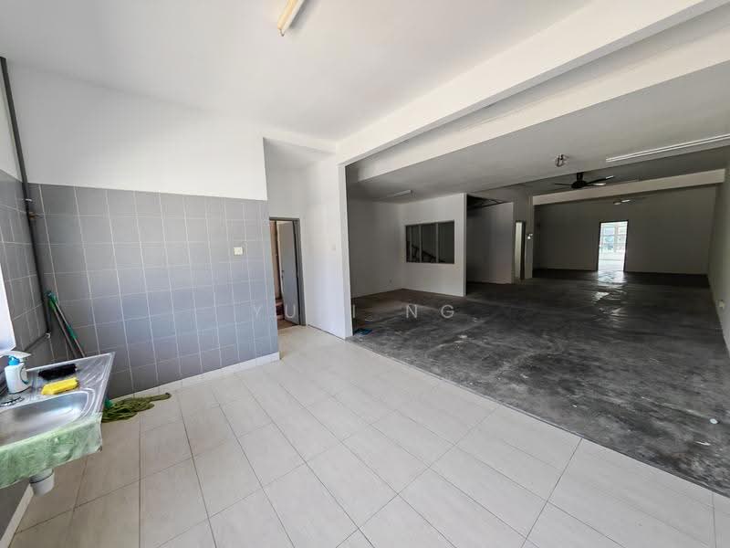 Shop / Office for Sale in Taman Desa Mewah (Semenyih) - Yuki Ng - Kitchen - PropertyGuru.com.my