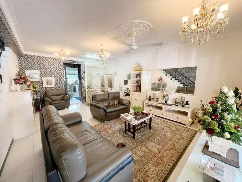 Rumah Teres 2-Tingkat untuk Dijual di Taman Bandar Sunway (Petaling Jaya) - Farah Hanan - Living Room - PropertyGuru.com.my