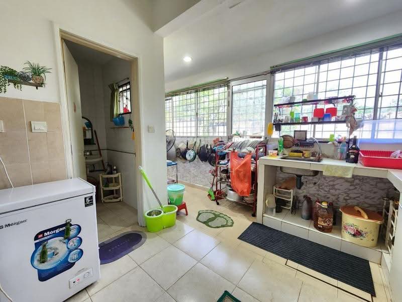 Rumah Teres 2-Tingkat untuk Dijual di Taman Bandar Sunway (Petaling Jaya) - Farah Hanan - Kitchen - PropertyGuru.com.my