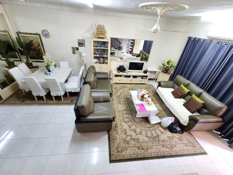 Rumah Teres 2-Tingkat untuk Dijual di Taman Bandar Sunway (Petaling Jaya) - Farah Hanan - Living Room - PropertyGuru.com.my