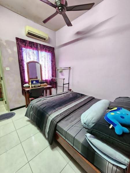 Rumah Teres 2-Tingkat untuk Dijual di Taman Bandar Sunway (Petaling Jaya) - Farah Hanan - Bedroom - PropertyGuru.com.my