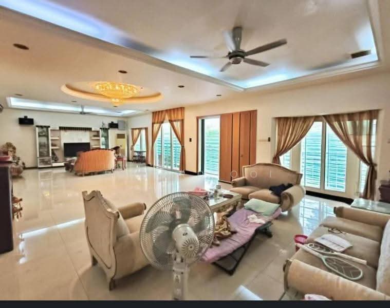 1.5-storey Terraced House for Sale in Taman Mutiara Barat (Cheras) - Edward Ooi - Living Room - PropertyGuru.com.my