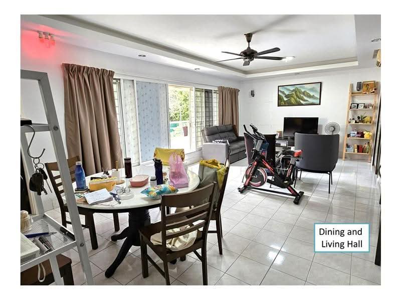 Condominium for Sale at Greenlane Park - Vivien Chew - Living Room - PropertyGuru.com.my