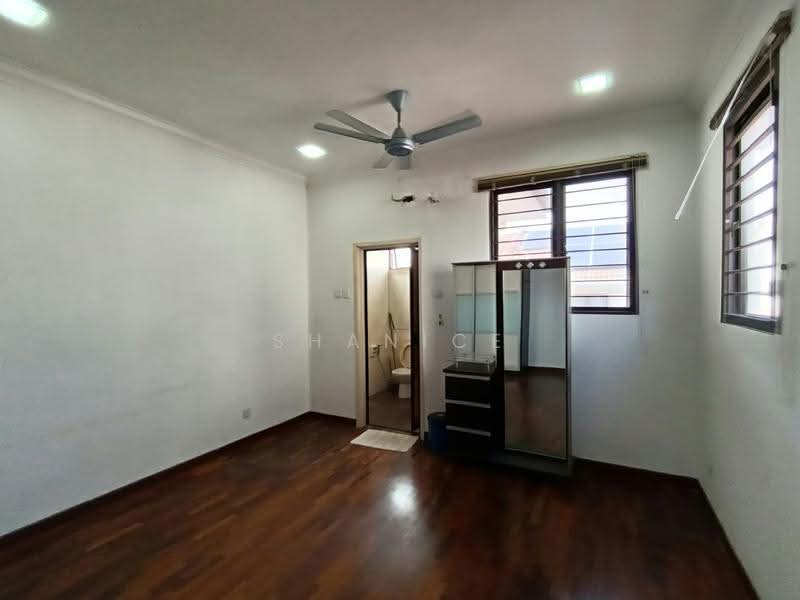 Rumah Teres 2.5-Tingkat untuk Dijual di Bandar Puteri Puchong (Puchong) - Shanice Low - Bedroom - PropertyGuru.com.my
