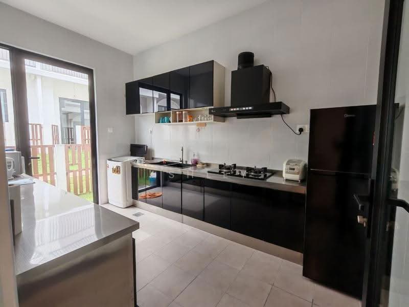 2-storey Terraced House for Rent in Setia Safiro (Cyberjaya) - Ashley Lim - Kitchen - PropertyGuru.com.my