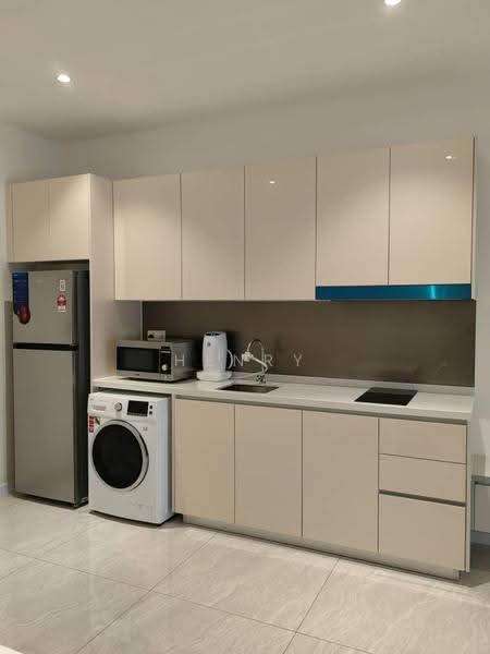 Kediaman Servis untuk Dijual di Quill Residence - Henry Lee - Kitchen - PropertyGuru.com.my