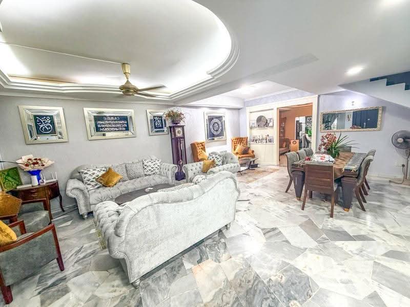 2-storey Terraced House for Sale in Cheras (Selangor) - Mohd Aizat Saiful Bahri - Living Room - PropertyGuru.com.my