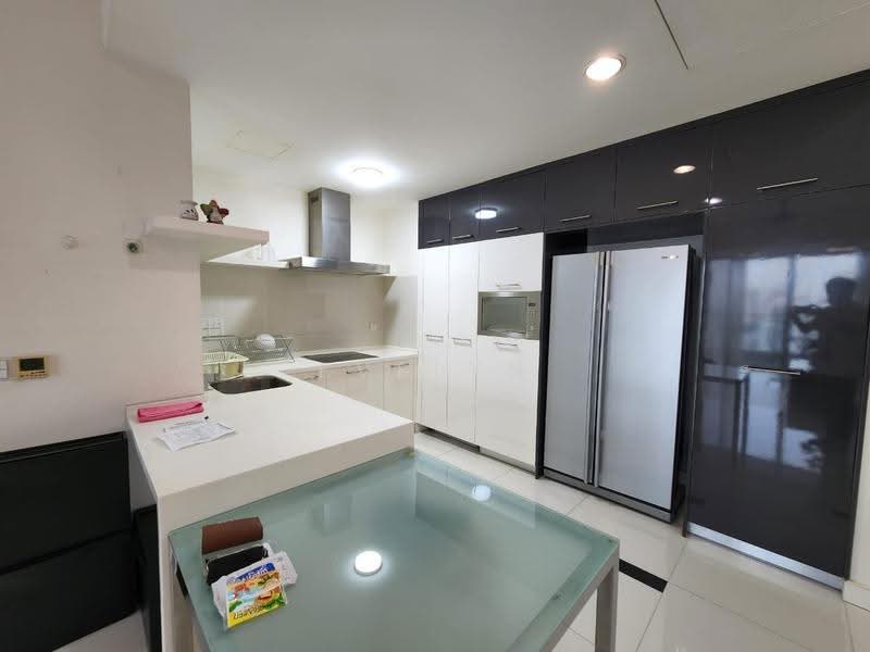 Service Residence for Rent at Gateway Kiaramas Residences - Evelyn Seah - Kitchen - PropertyGuru.com.my