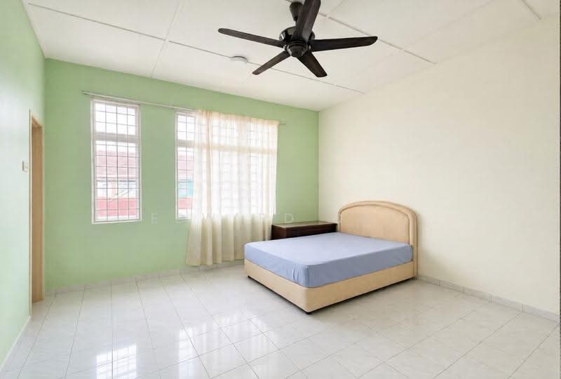 2-storey Terraced House for Sale in Bandar Mahkota Cheras (Cheras) - Edward Ooi - Bedroom - PropertyGuru.com.my