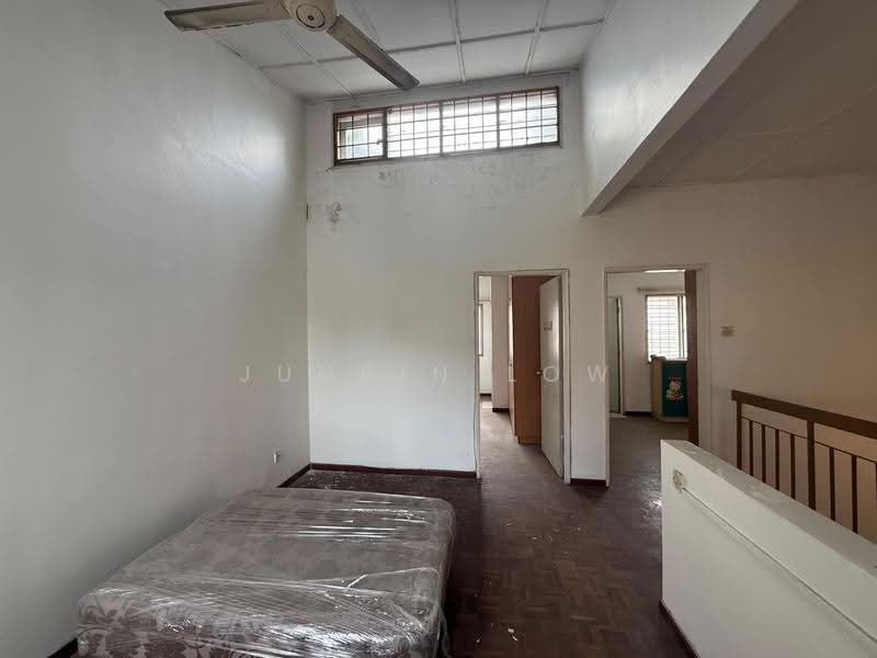 Rumah Teres 2-Tingkat untuk Dijual di Taman Wawasan (Puchong) - Junbin Low - Interior - PropertyGuru.com.my
