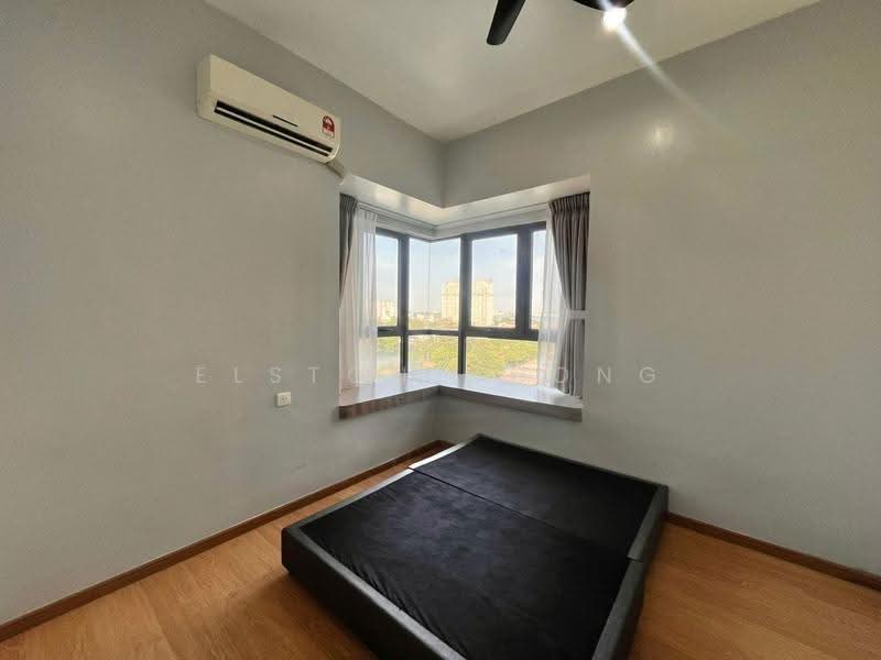 Condominium for Sale at Bay Point @ Country Garden Danga Bay - Elston Chong - Bedroom - PropertyGuru.com.my