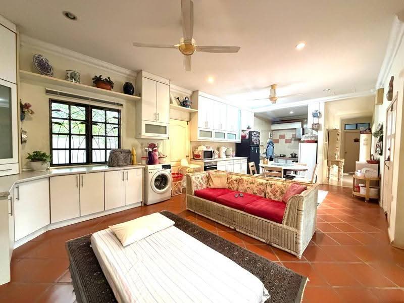 Semi-Detached House for Sale in Seksyen 7 (Shah Alam) - Firdaus Husin - PropertyGuru.com.my