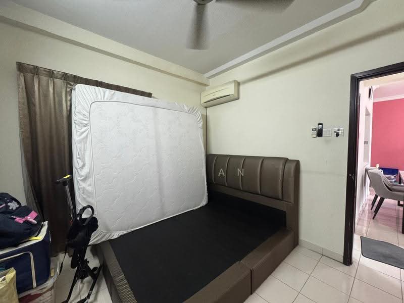 Condominium for Sale at Sri Putramas - BC TAN - Bedroom - PropertyGuru.com.my