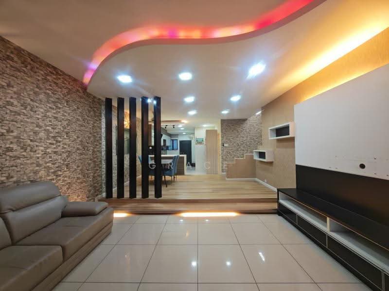 Townhouse for Rent in 16 Sierra (Puchong) - Grace Tham - Living Room - PropertyGuru.com.my