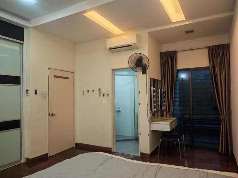 Townhouse for Rent in 16 Sierra (Puchong) - Grace Tham - Bedroom - PropertyGuru.com.my