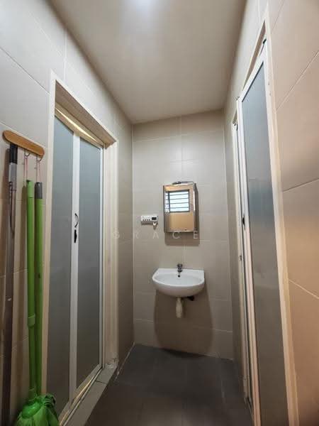 Townhouse for Rent in 16 Sierra (Puchong) - Grace Tham - Bathroom - PropertyGuru.com.my