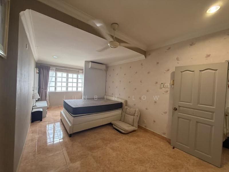 Rumah Teres 2-Tingkat untuk Dijual di Taman Wawasan (Puchong) - Junbin Low - Bedroom - PropertyGuru.com.my